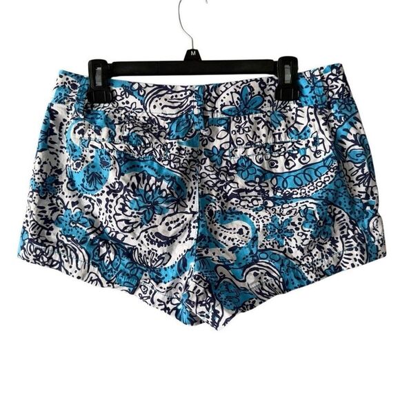 Lilly Pulitzer Womens Walsh Chino Shorts Blue White Floral Pockets Cotton size 8 - Picture 2 of 5